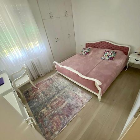 Crystal Rose - Center Apartment Skopje Exterior photo